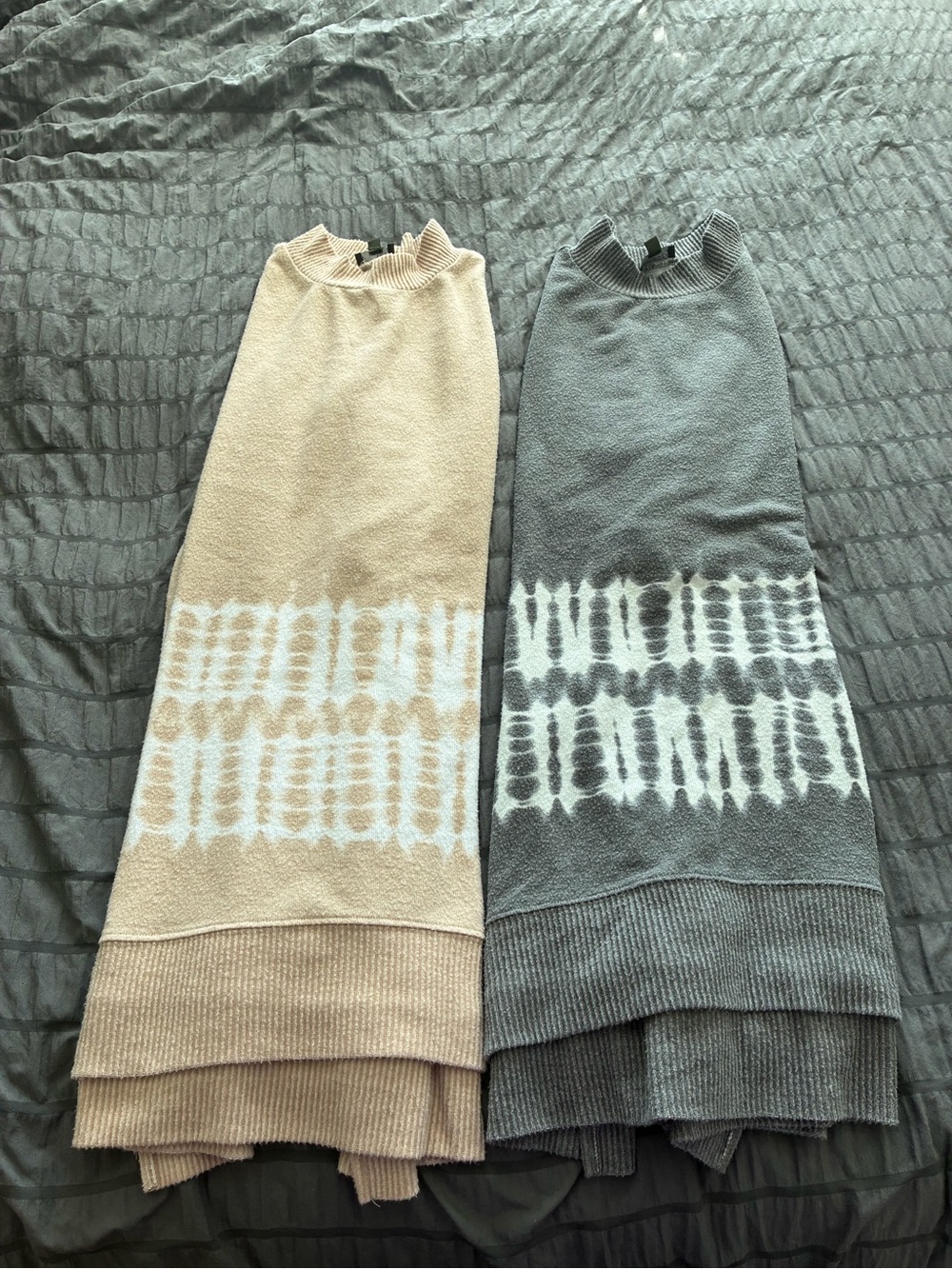 Two Wonderly Tie-Dye Hem Cowl Neck Sweaters - Beige & Gray